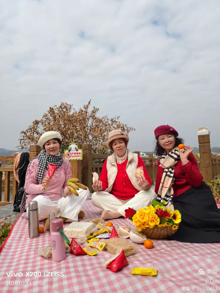 旅游景点拍照,留住美好的回忆